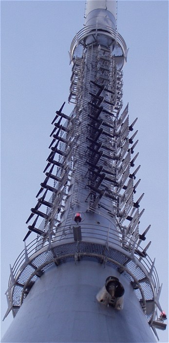 jestanbl.jpg (65215 bytes)