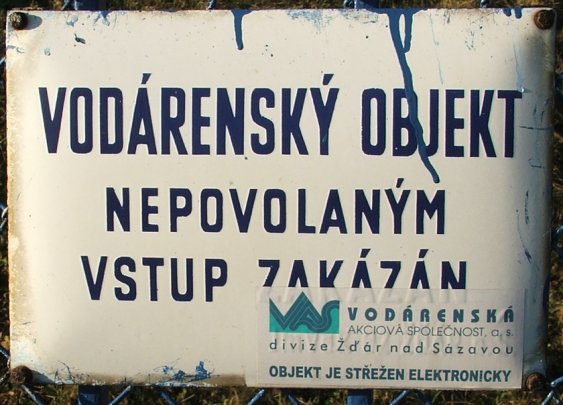 zdarnm05.jpg (56246 bytes)